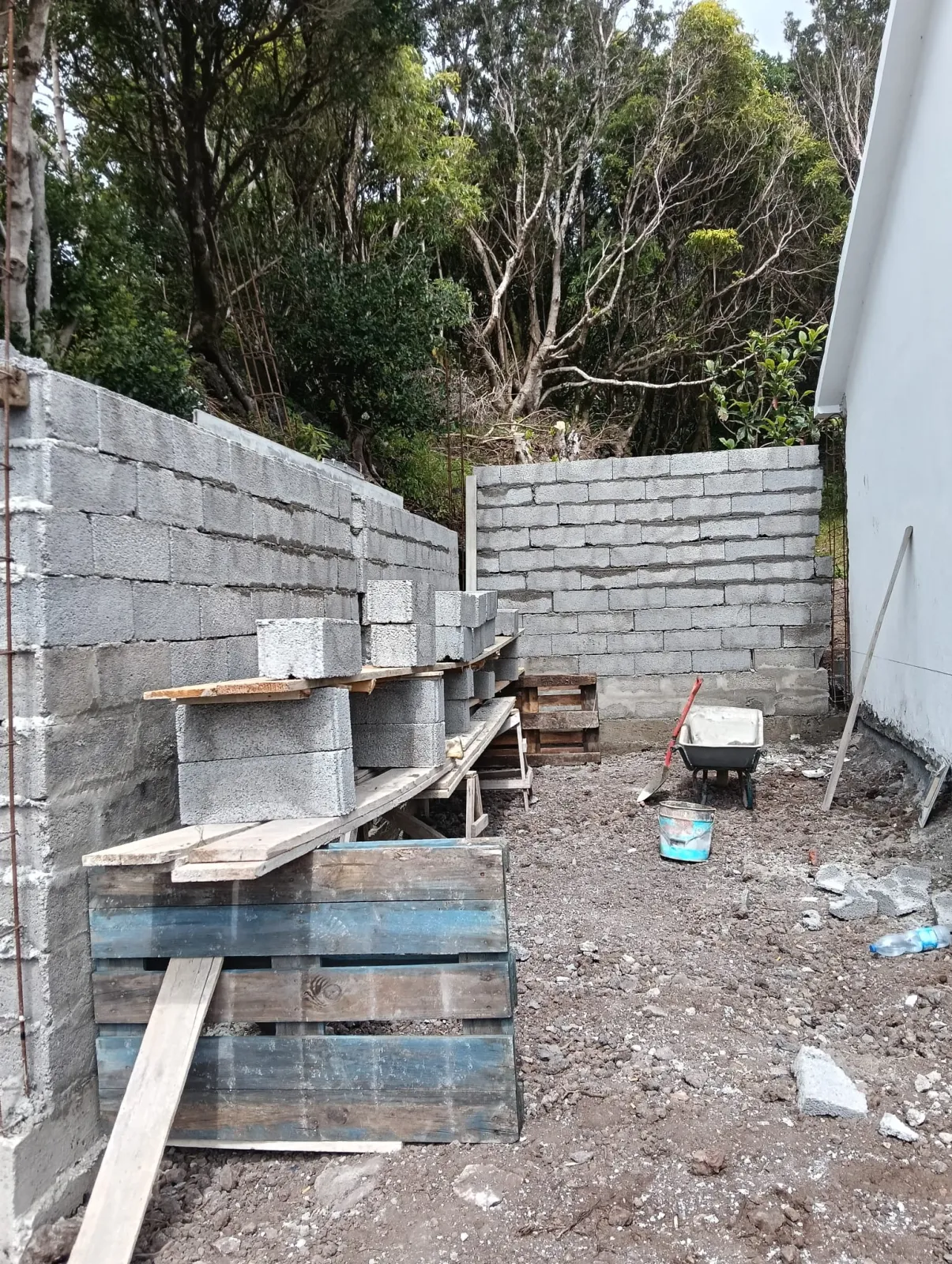 Obra realizada pela WV Construção no Faial, Açores